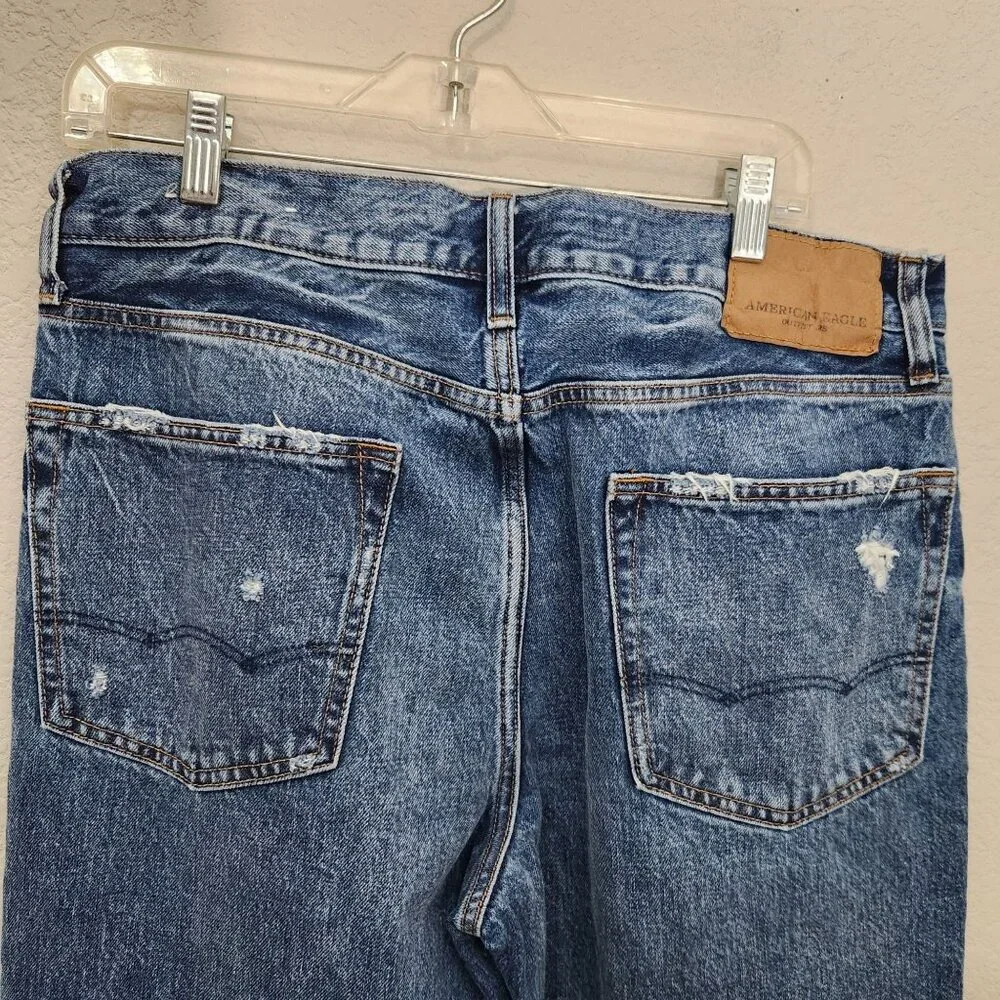 American Eagle Outfitters Distressed High-Waisted Blue Denim Jeans W34 L31 Dad